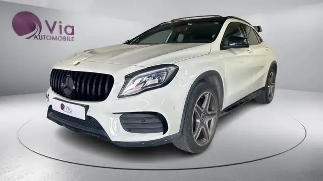 Mercedes-Benz GLA 250 GLA 250 /Toit ouvrant, caméra recul, cuir alcantara