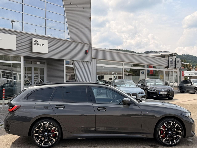 BMW 330 e Touring xDrive M-Sport Paket PRO AHK HUD Navi — photo 9