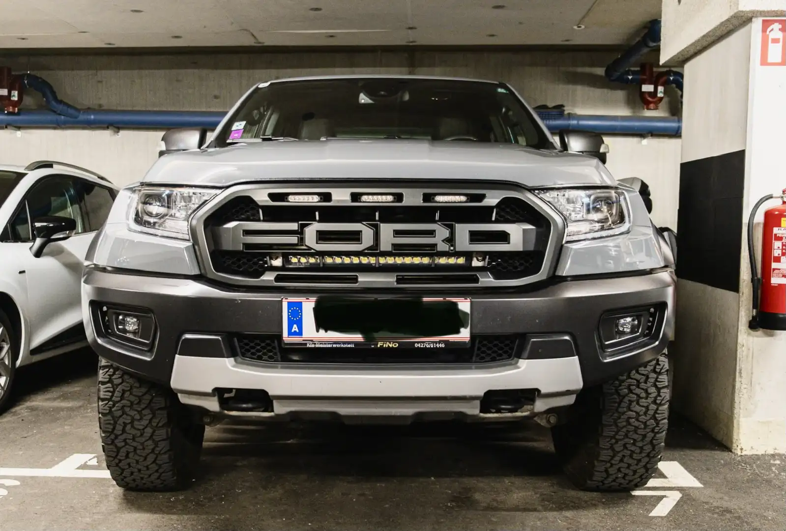 Ford Ranger Raptor Grau - 1