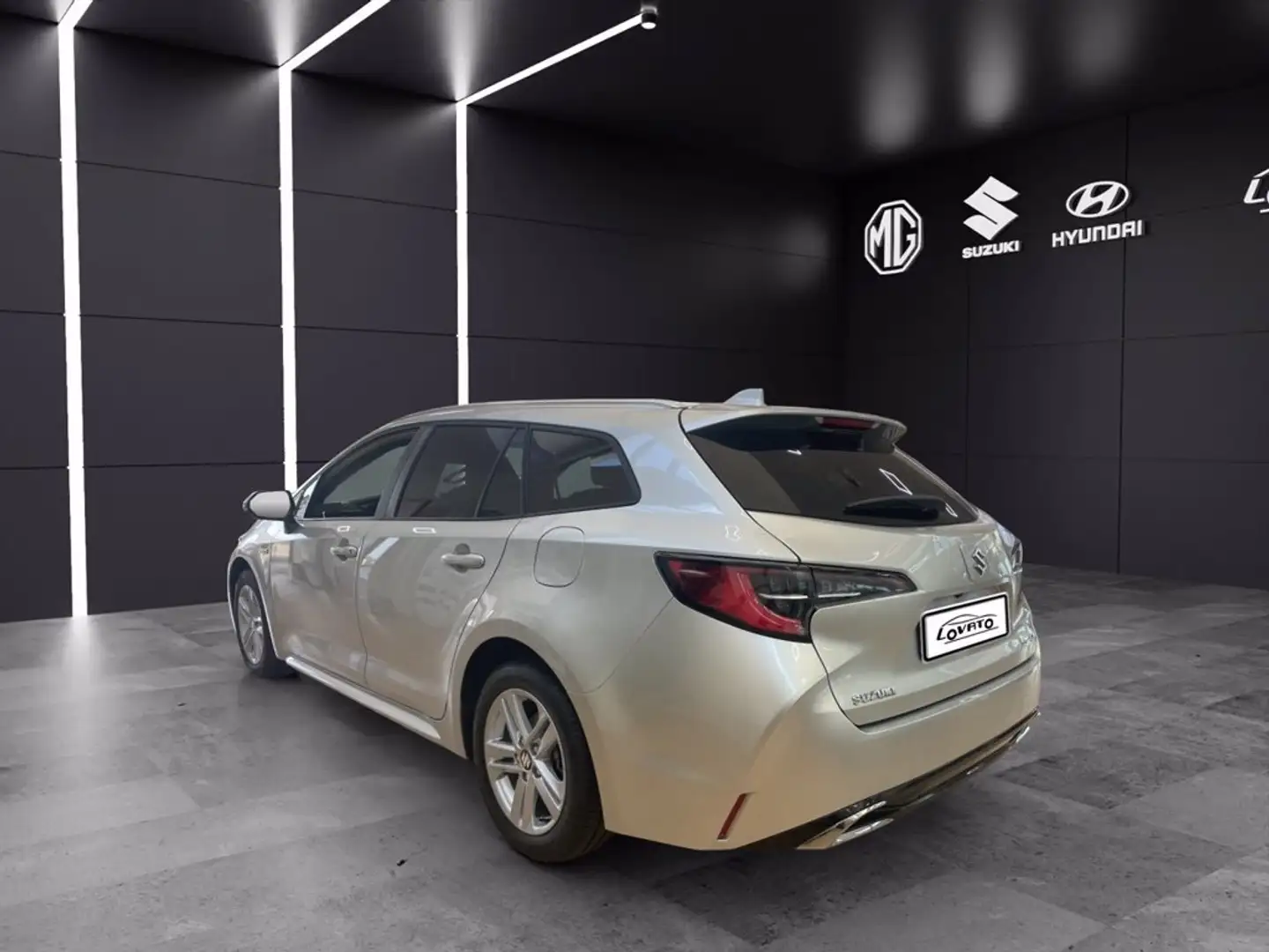 Suzuki Swace HYBRID 1.8 COOL Grijs - 2