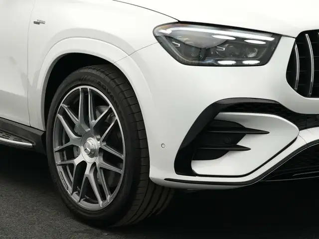 Mercedes-Benz GLE view 9