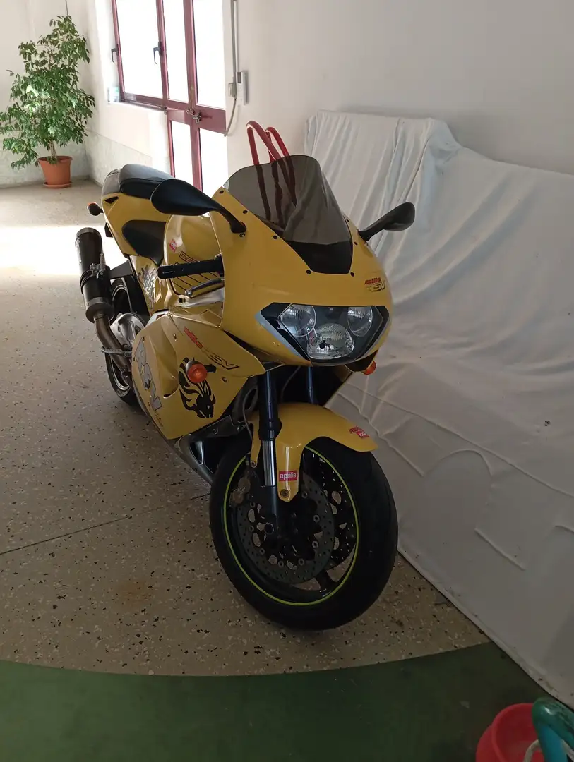 Aprilia RSV Mille Sárga - 2