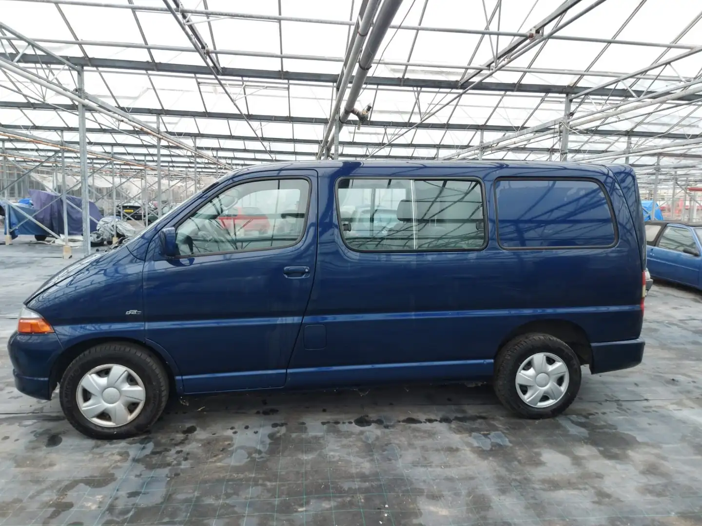 Toyota Hiace D4-D 100 EMOTION EXECUTIVE Azul - 2