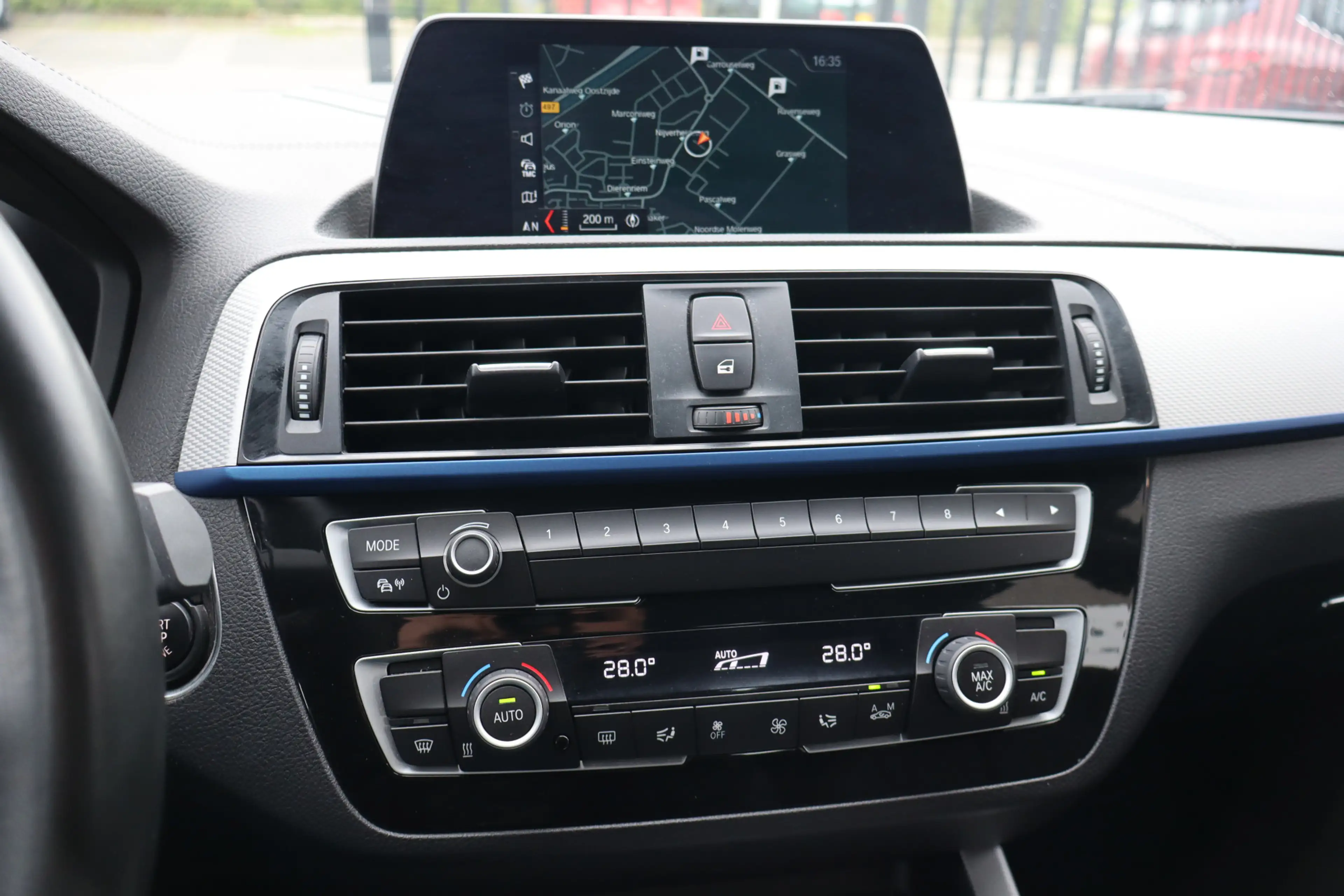 BMW 118 1-serie 118i M Sport Executive Automaat/Nederlands — photo 21