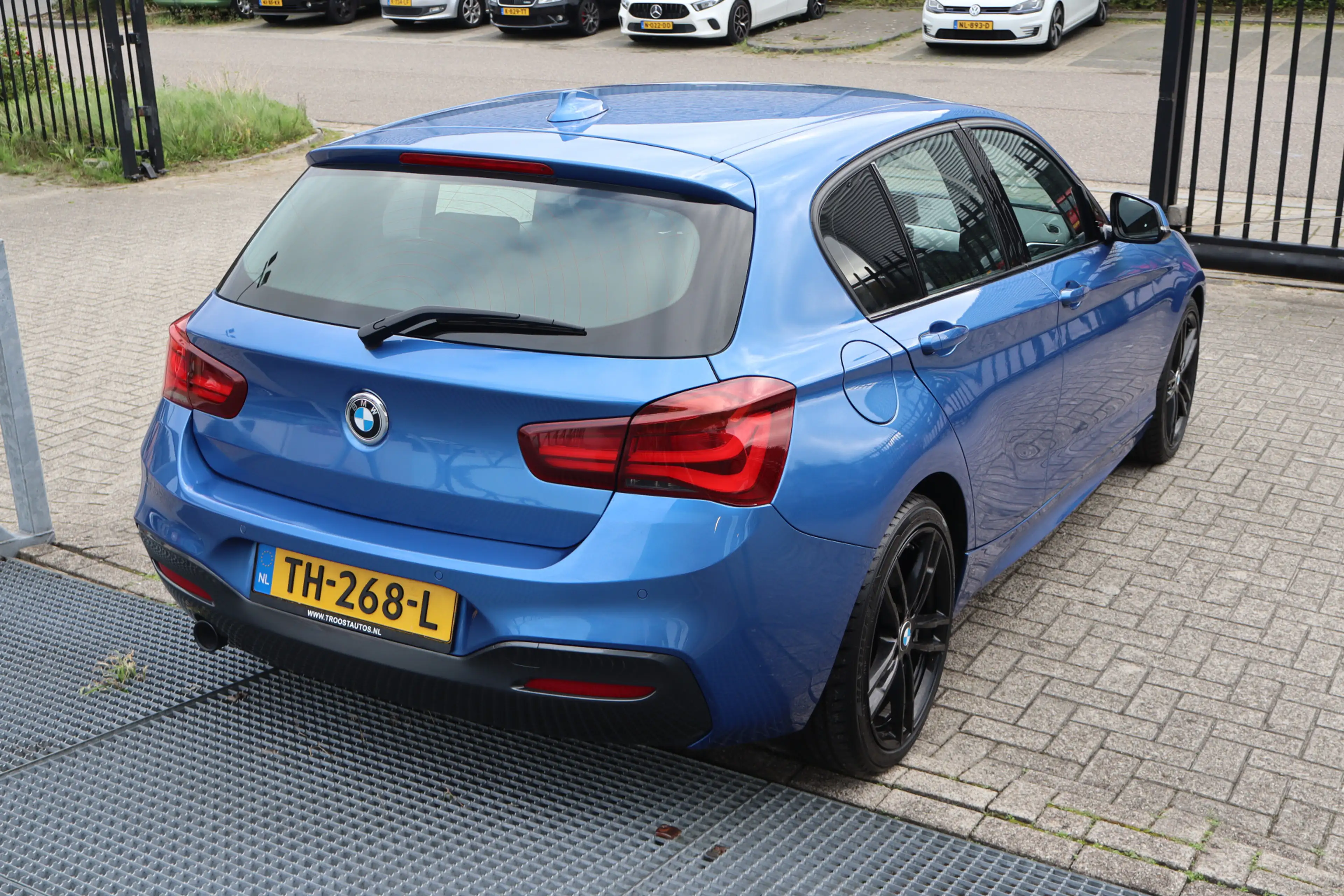BMW 118 1-serie 118i M Sport Executive Automaat/Nederlands — photo 9