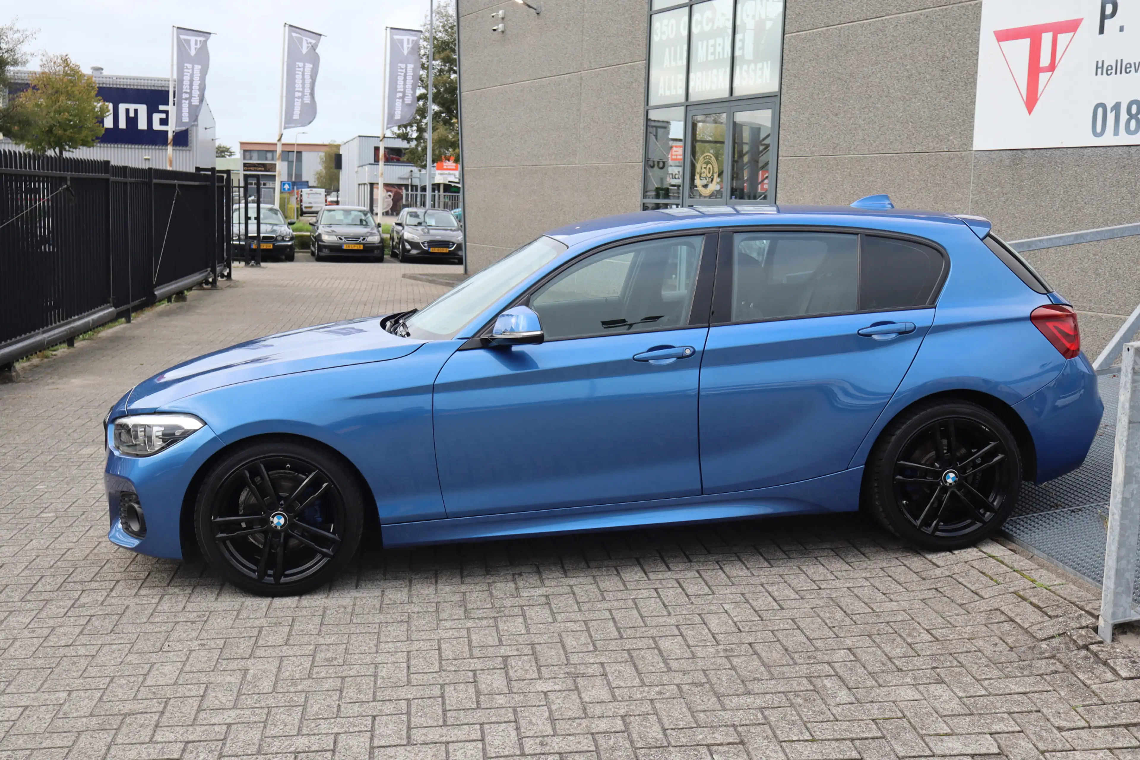BMW 118 1-serie 118i M Sport Executive Automaat/Nederlands — photo 3
