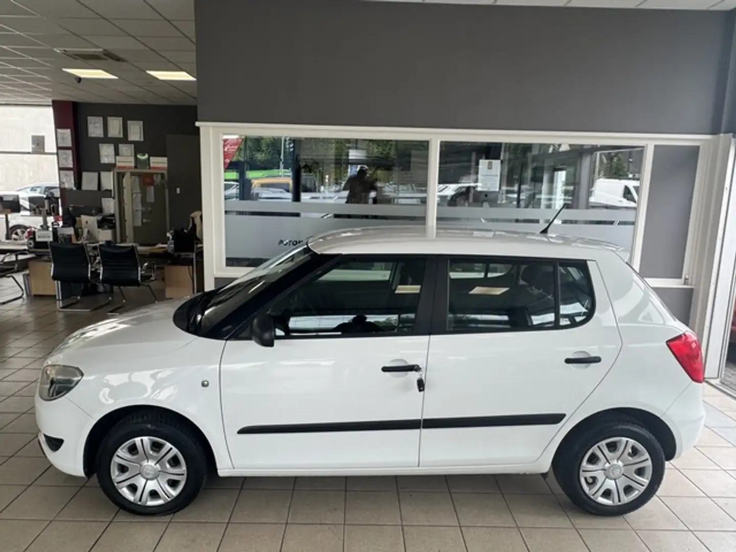 Skoda Fabia Cool Edition 1. Hand Klima Allwetterreifen Wit - 1
