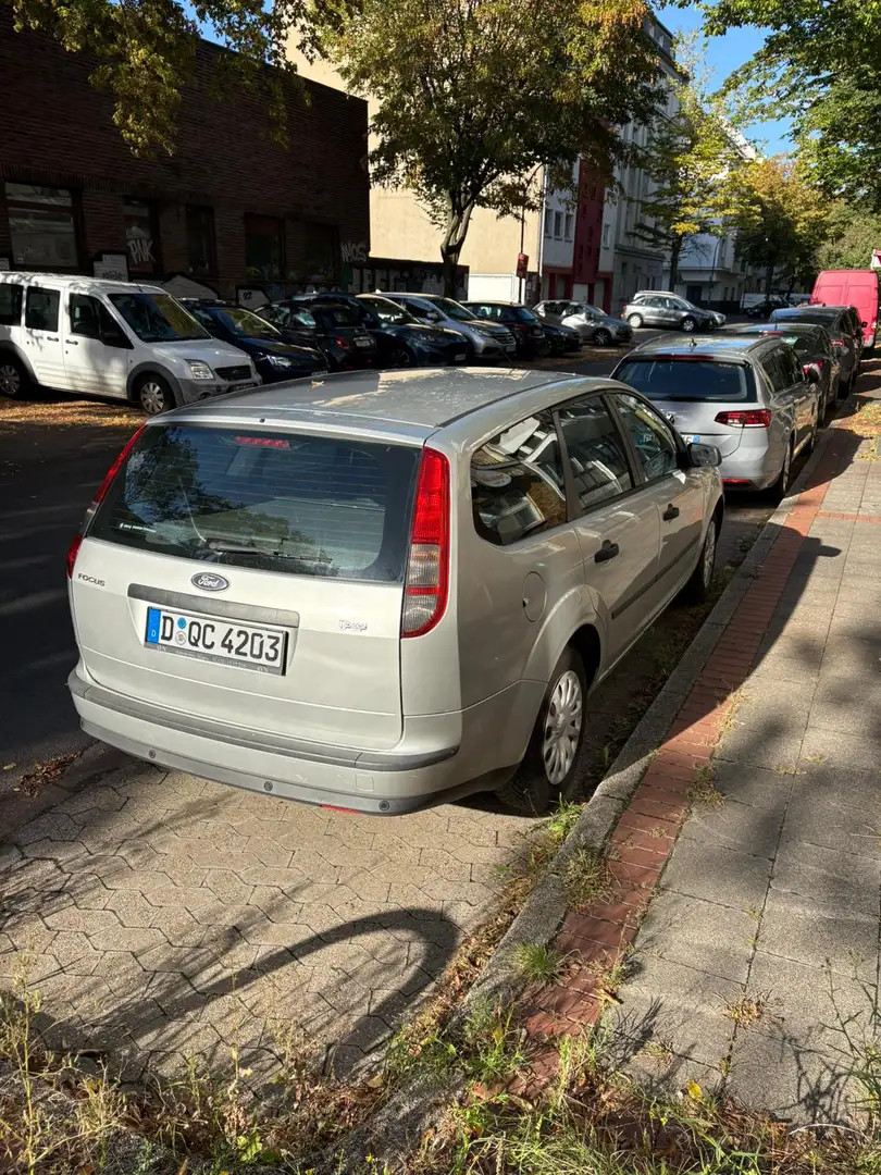 Ford Focus Focus Viva X Silber - 2