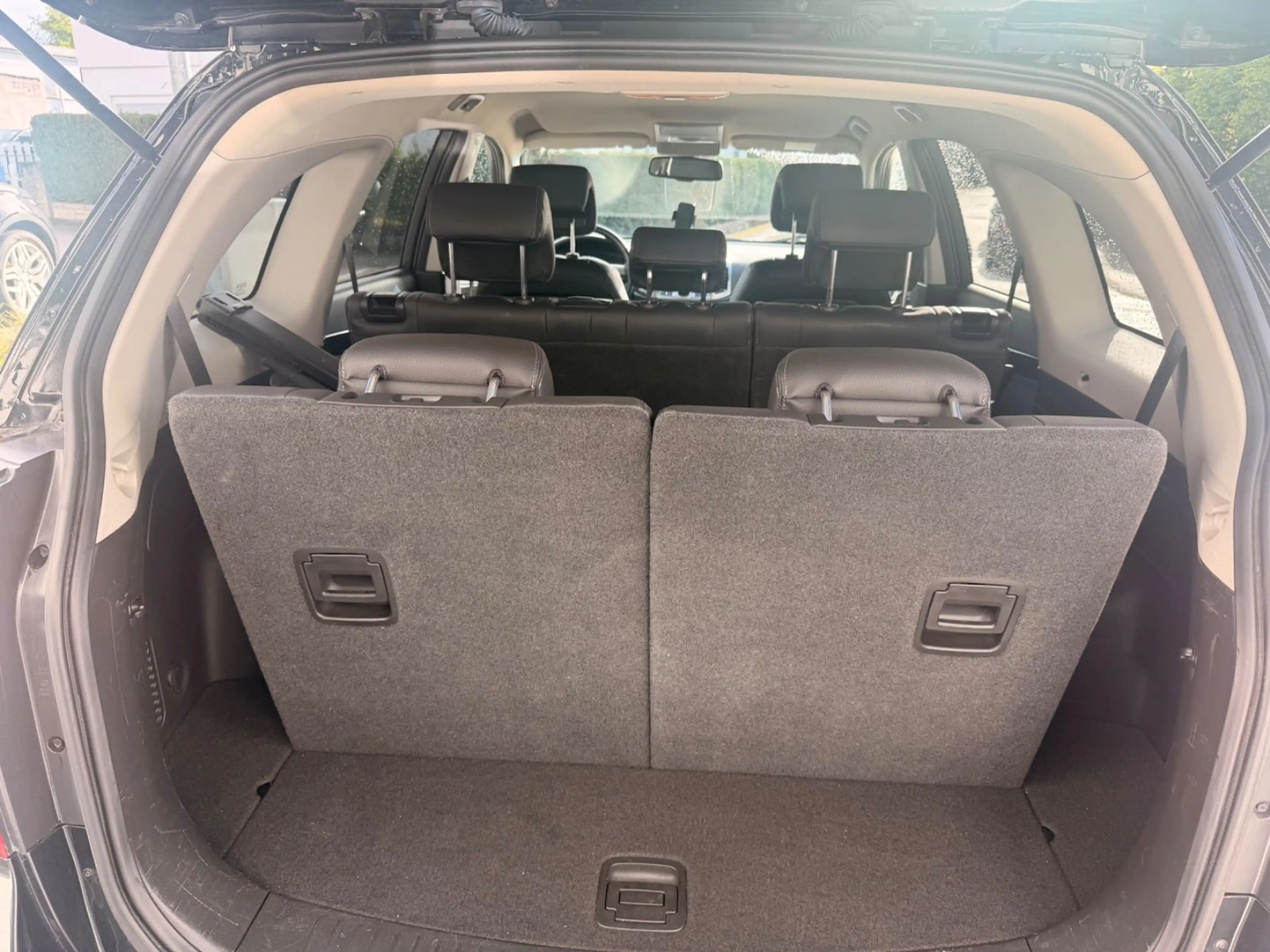 Chevrolet Captiva 2.2 D LT+ Diesel/7Sitzer/AHK — photo 14