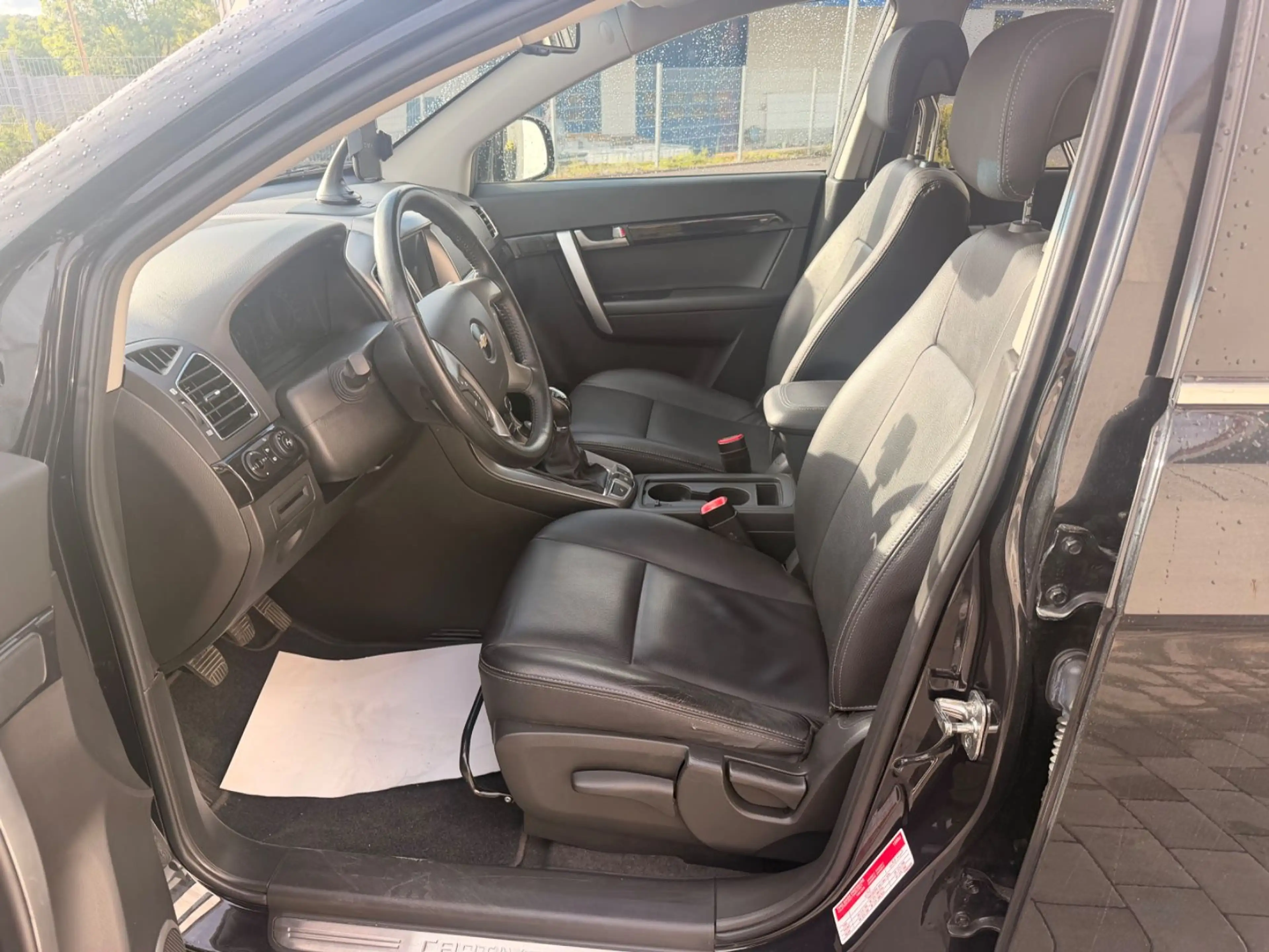 Chevrolet Captiva 2.2 D LT+ Diesel/7Sitzer/AHK — photo 6