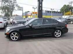 Mercedes-Benz C-Class снимка Mercedes-Benz C-Class