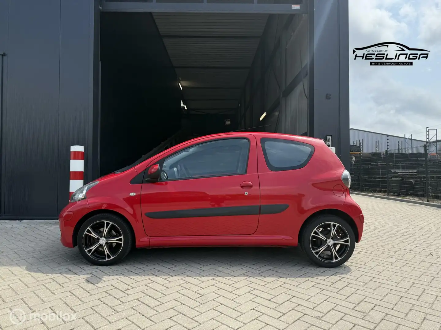 Toyota Aygo 1.0-12V Comfort | Nieuwe APK 07-2026 Rood - 2
