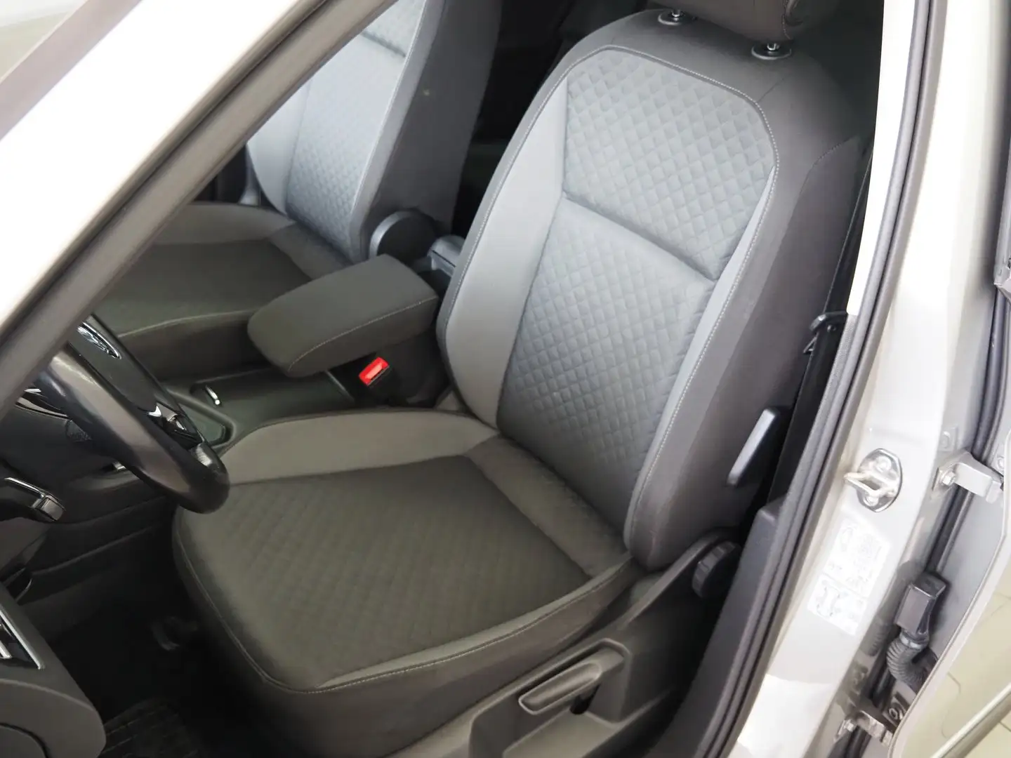 Volkswagen Tiguan Comfortline TSI Grau - 2