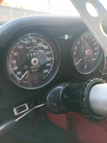 Jaguar E-Type série 1 4.2 européenne