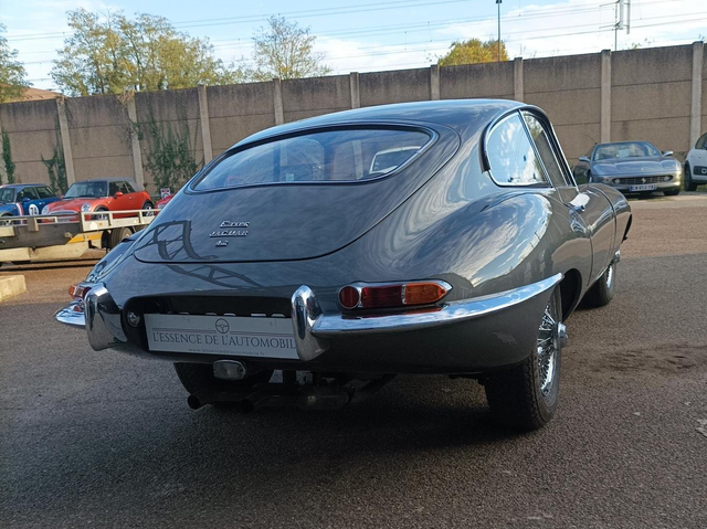Jaguar E-Type série 1 4.2 européenne