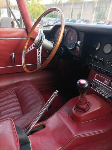 Jaguar E-Type série 1 4.2 européenne