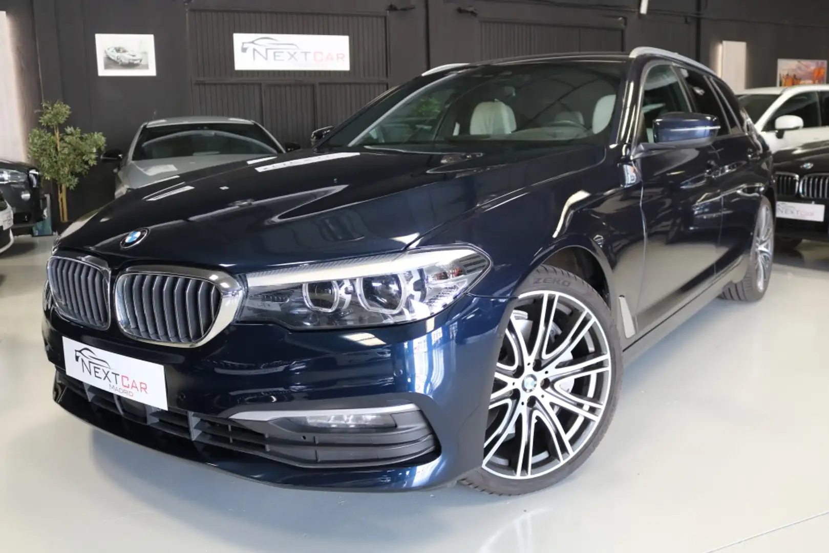 BMW 540 540d Touring xDrive Azul - 2