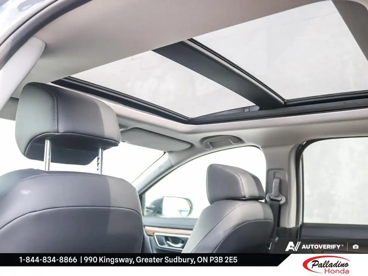 Honda CR-V photo Honda CR-V
