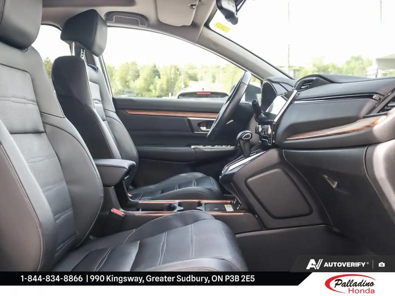 Honda CR-V photo Honda CR-V