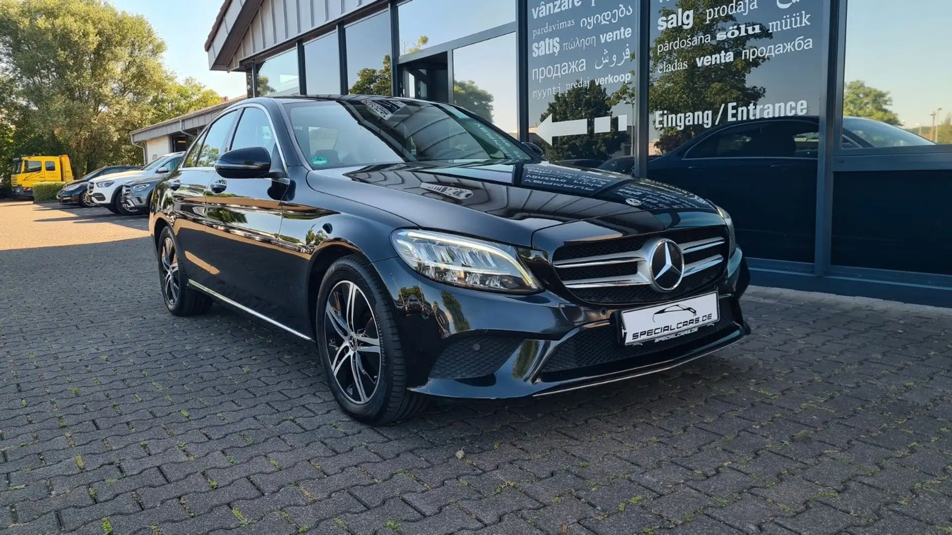 Mercedes-Benz C 200 d AVANTGARDE 9G - COMAND - LED - CAM Schwarz - 1