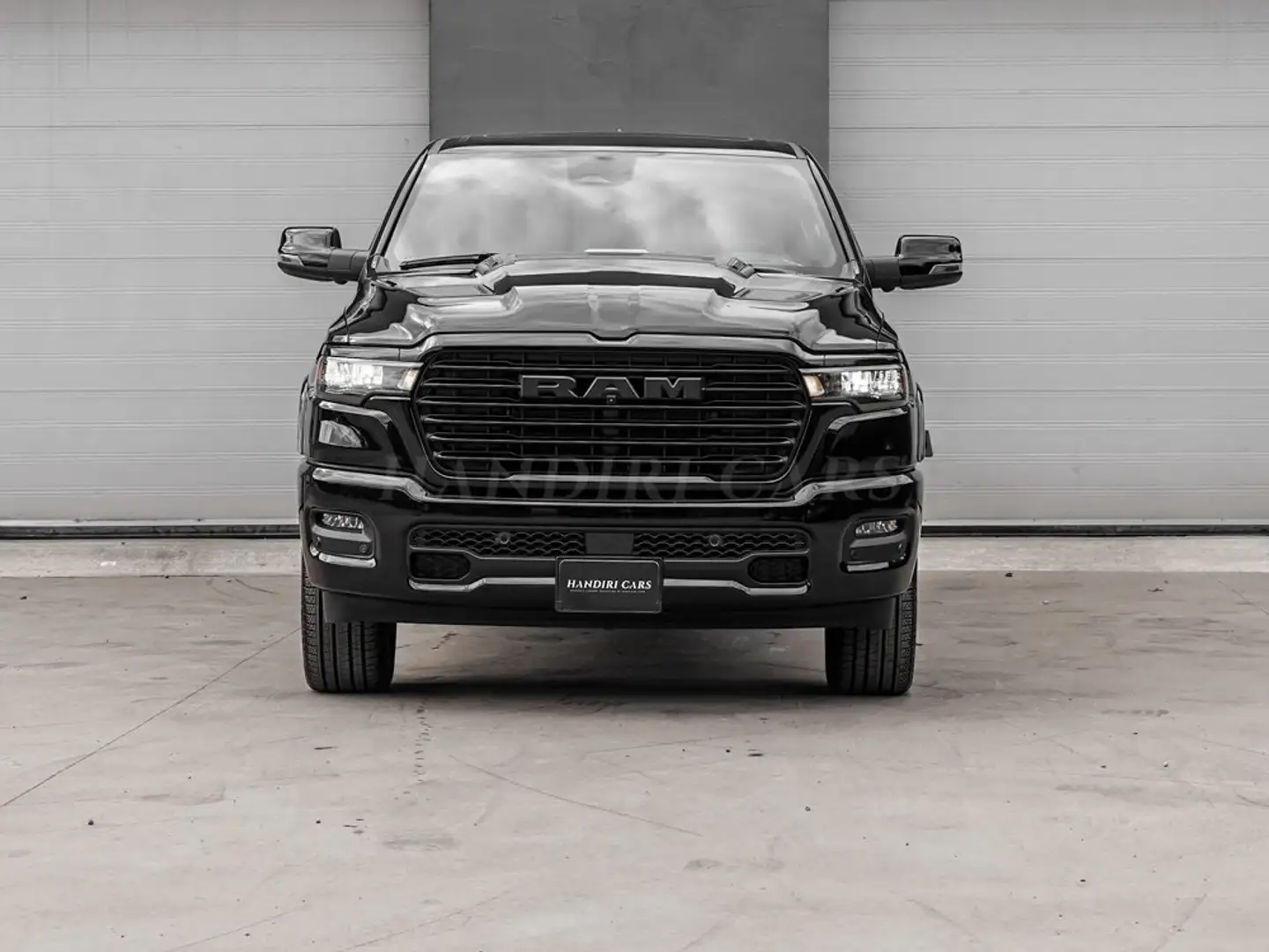Dodge RAM 2025 Laramie € 68500 + AIR SUSPENSION Zwart - 2