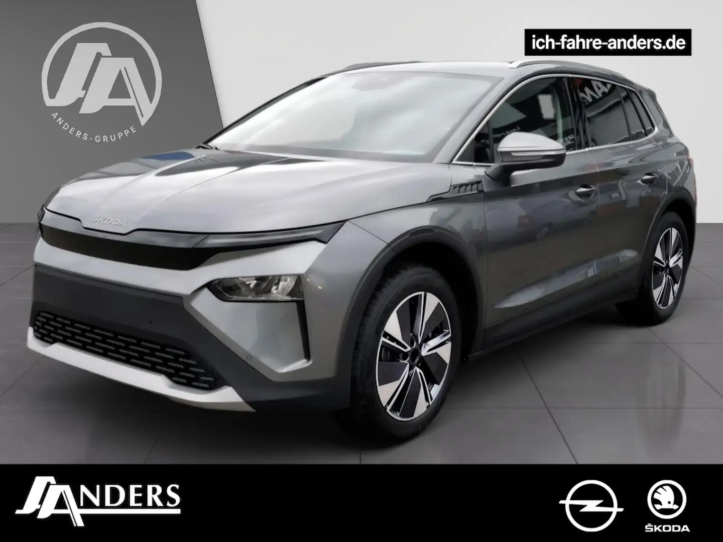 Skoda Elroq 85 +AHK+Distronic+SHZ+SpurH+KeyLess+LM+LED Gris - 1