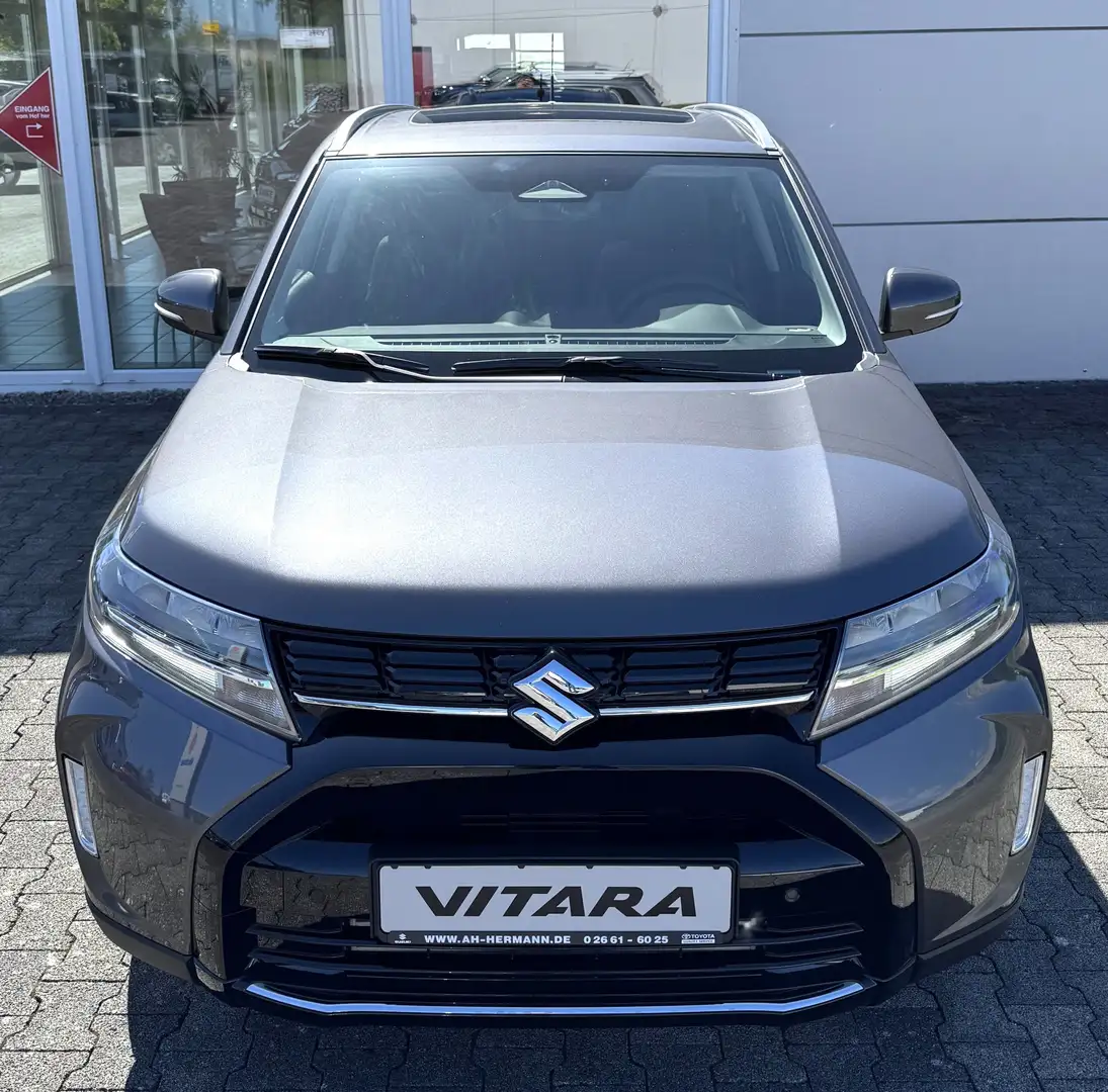 Suzuki Vitara 1.4 Comfort+ ALLGRIP Hybrid 4x4 NAVI KAMERA LED Grijs - 2