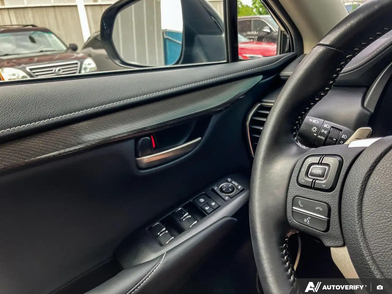 Lexus NX photo Lexus NX