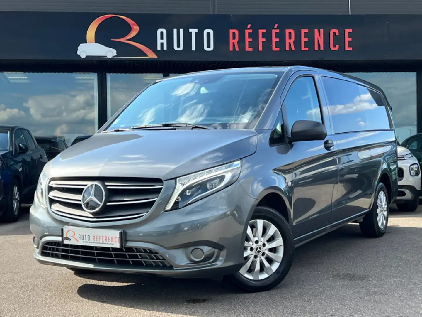 Mercedes-Benz Vito 114 CDI COMPACT 9G-TRONIC 1ERE MAIN / CAMERA  / GP Gris - 1