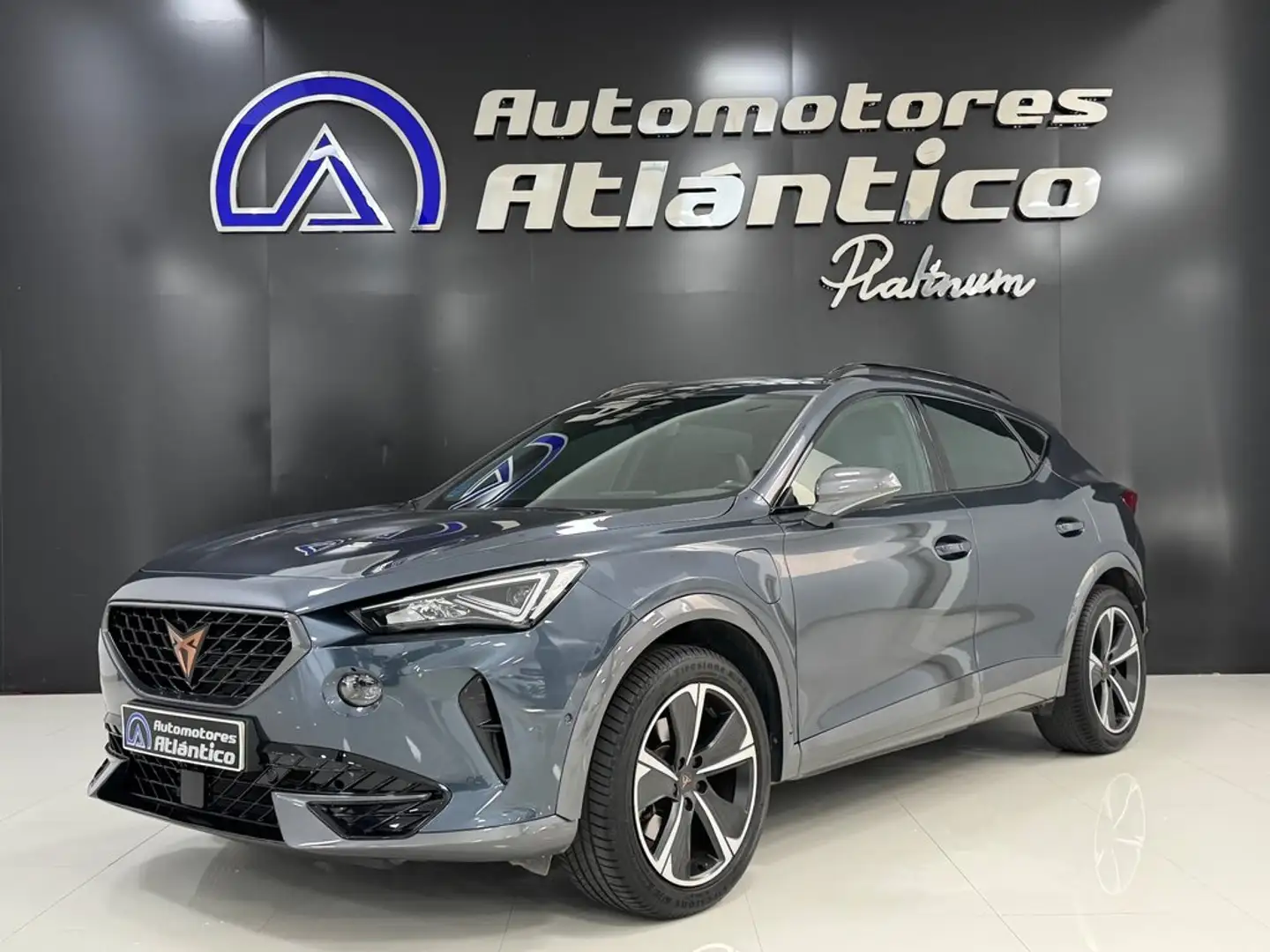 CUPRA Formentor 1.4 e-Hybrid 205 DSG Gris - 1