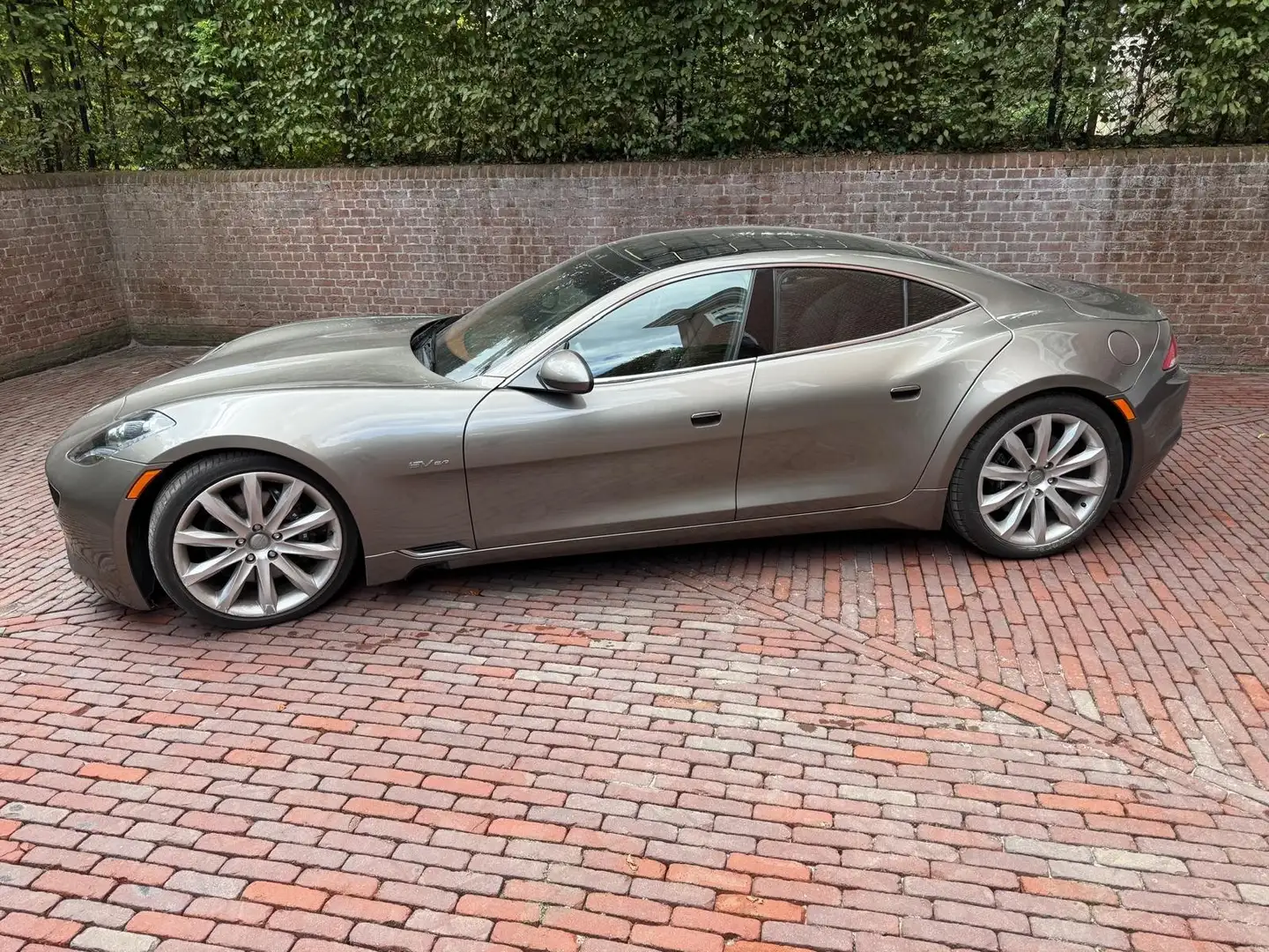 Fisker Karma - 1