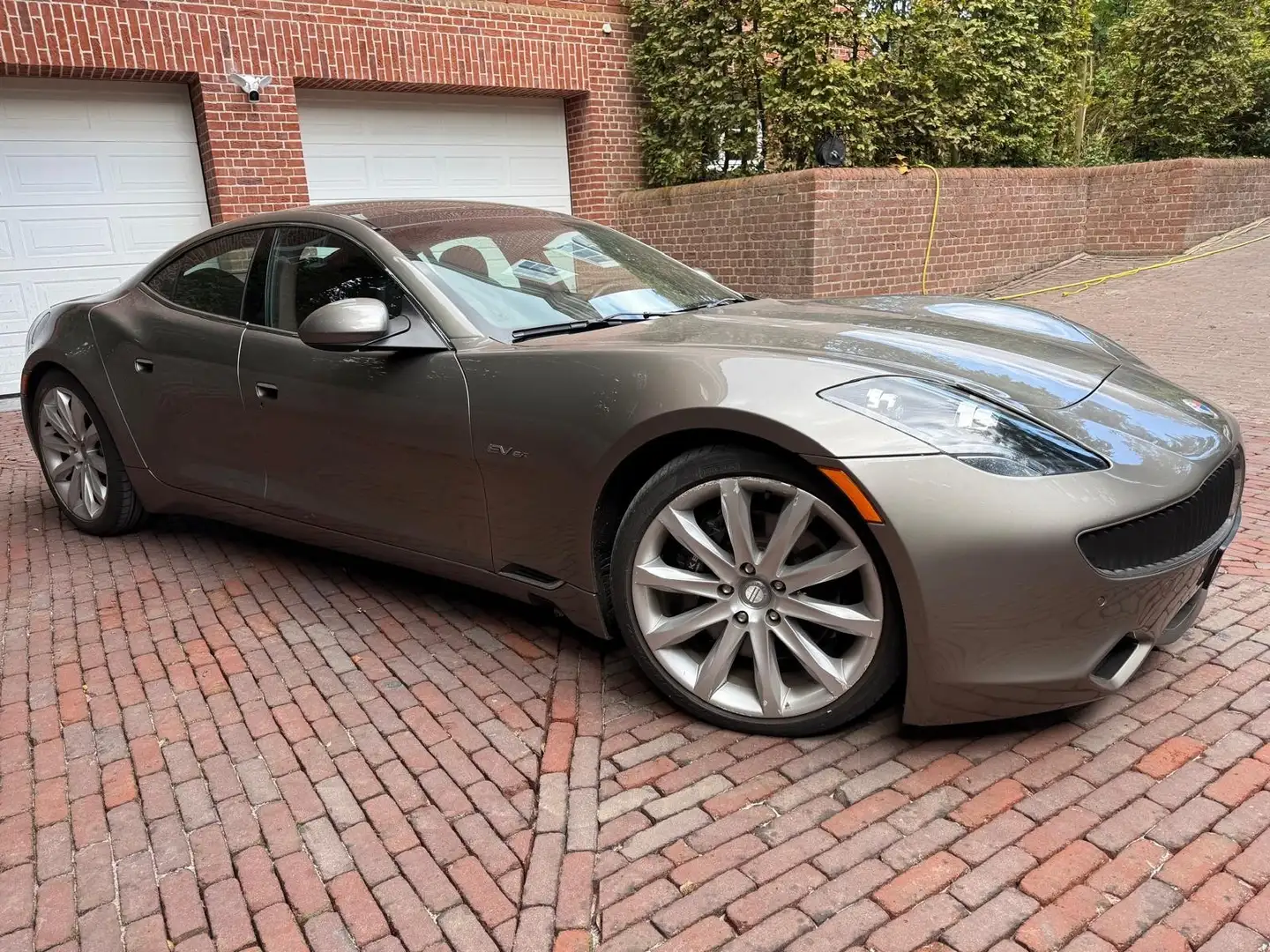 Fisker Karma - 2