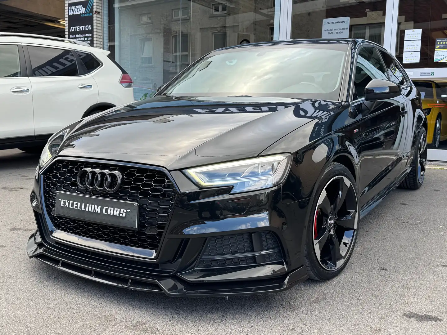 Audi A3 1.6 TDi Look Rs Sport-S line Jante Xenon Jante Negro - 1