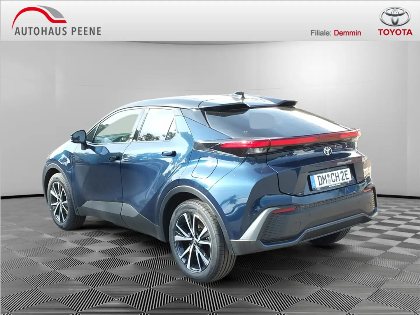Toyota C-HR 2.0 Plug-In Hybrid FWD Team Deutschland Blau - 2