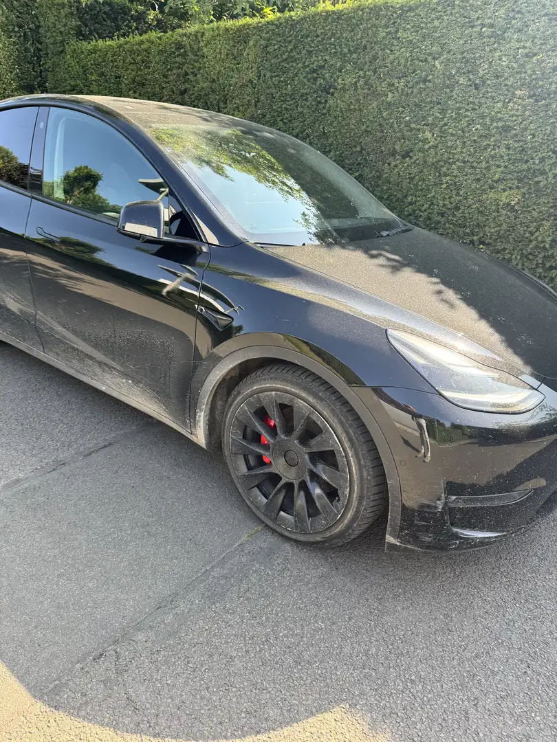 Tesla Model Y 72.5 kWh Dual Motor Performance (377 kW) - 1