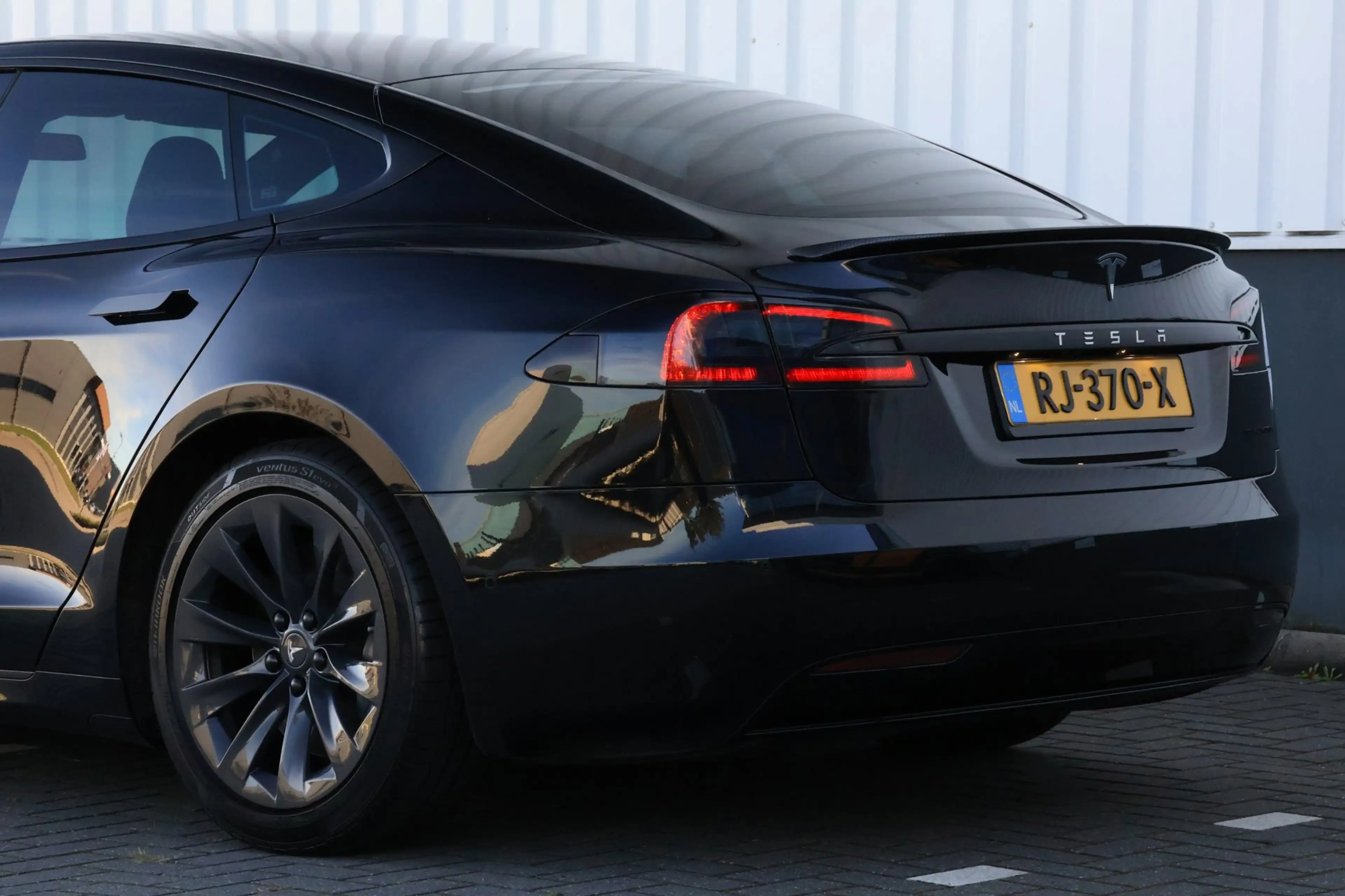 Tesla Model S 75D|Ultra black!|FSD |92% SOC| Luchtvering!|CCS UP — photo 3
