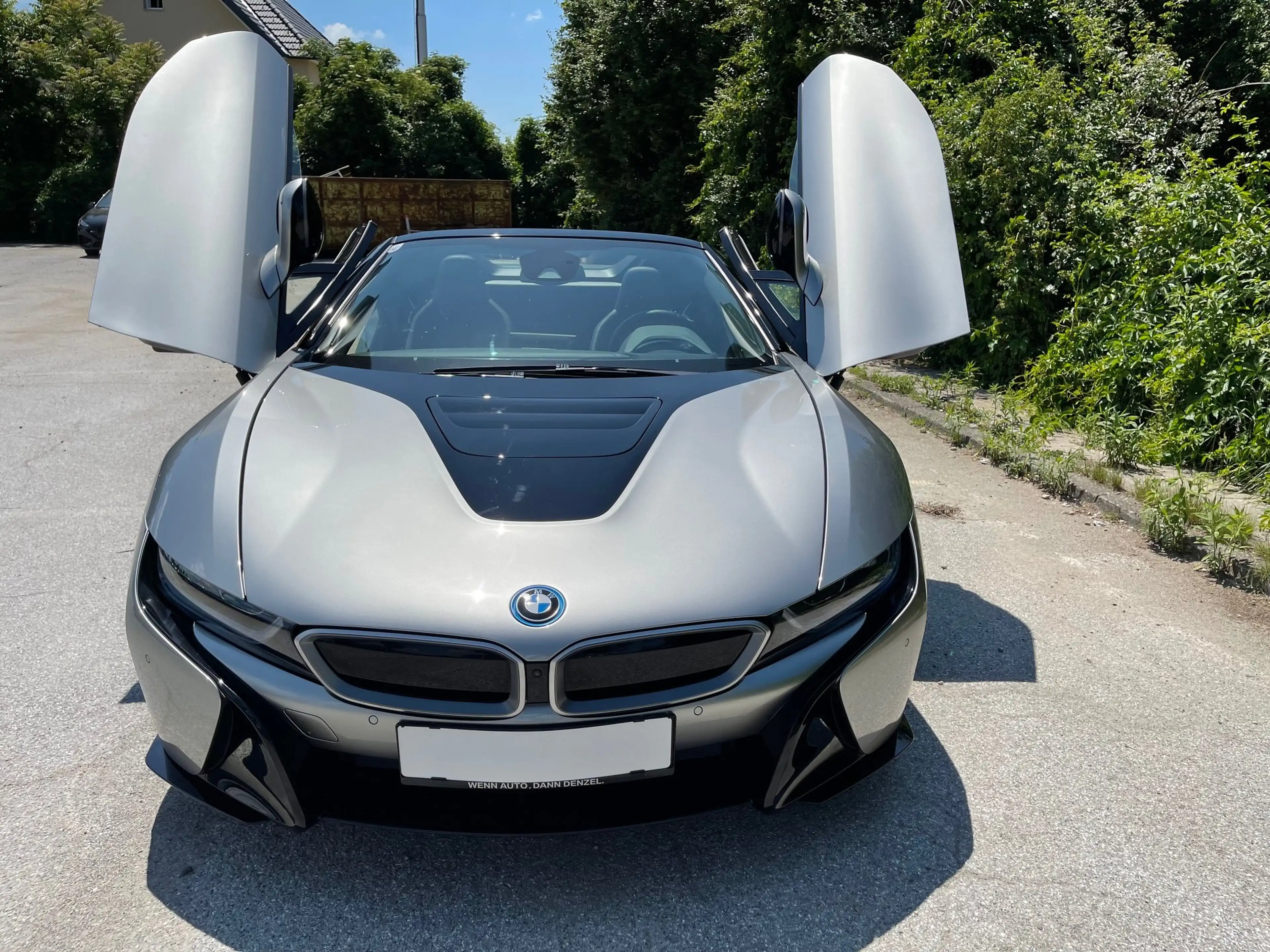 BMW i8 INDIVIDUAL L. *** Gesamt 374 PS *** NP 177.300 *** — photo 11