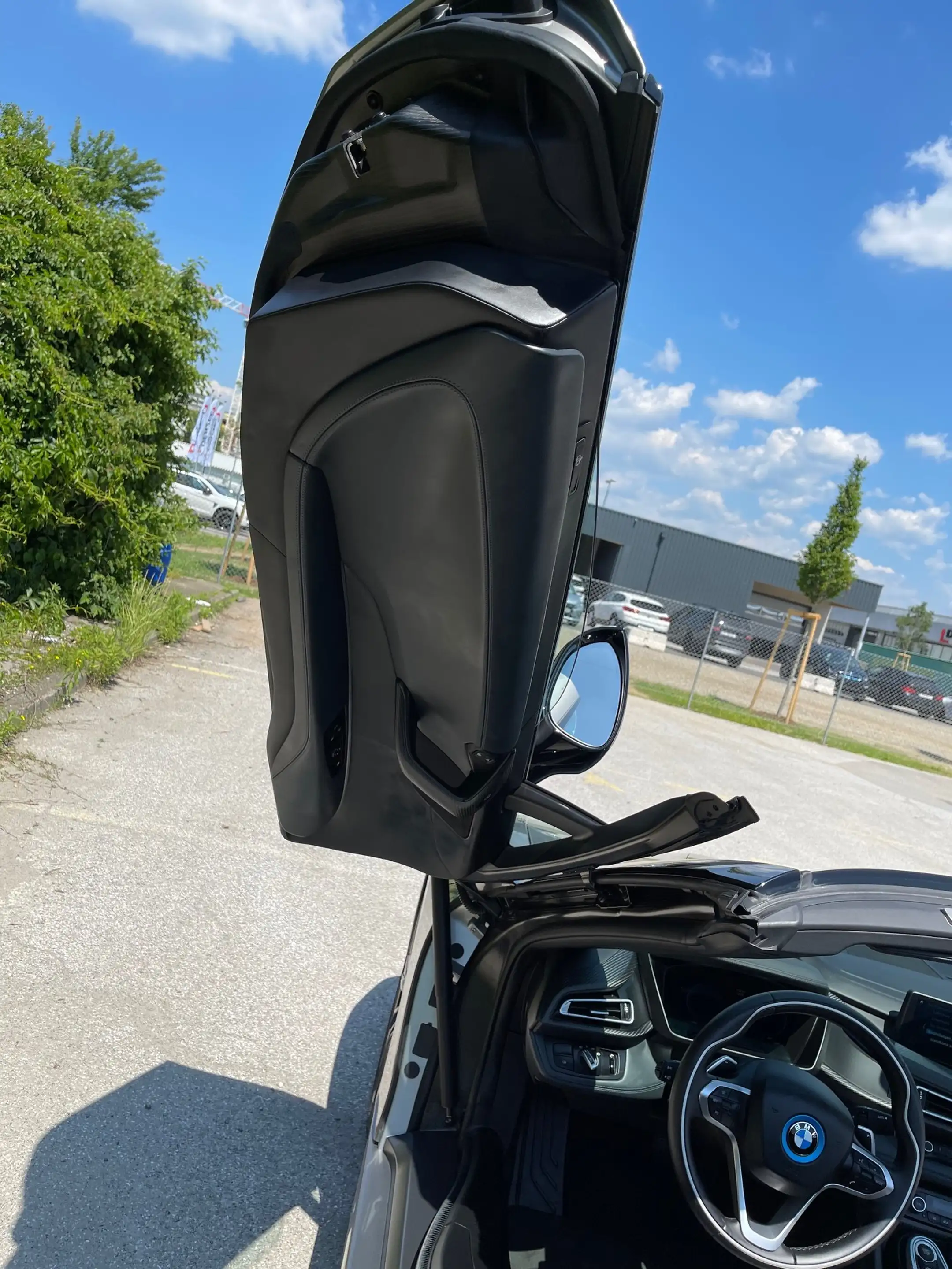 BMW i8 INDIVIDUAL L. *** Gesamt 374 PS *** NP 177.300 *** — photo 13