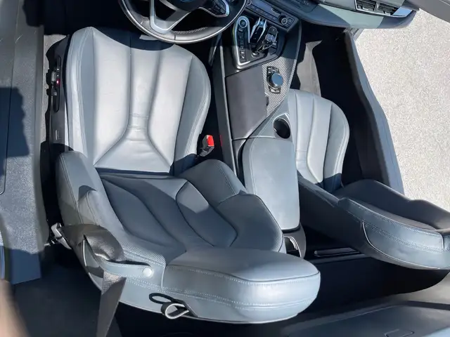 BMW i8 INDIVIDUAL L. *** Gesamt 374 PS *** NP 177.300 *** Ansicht 15