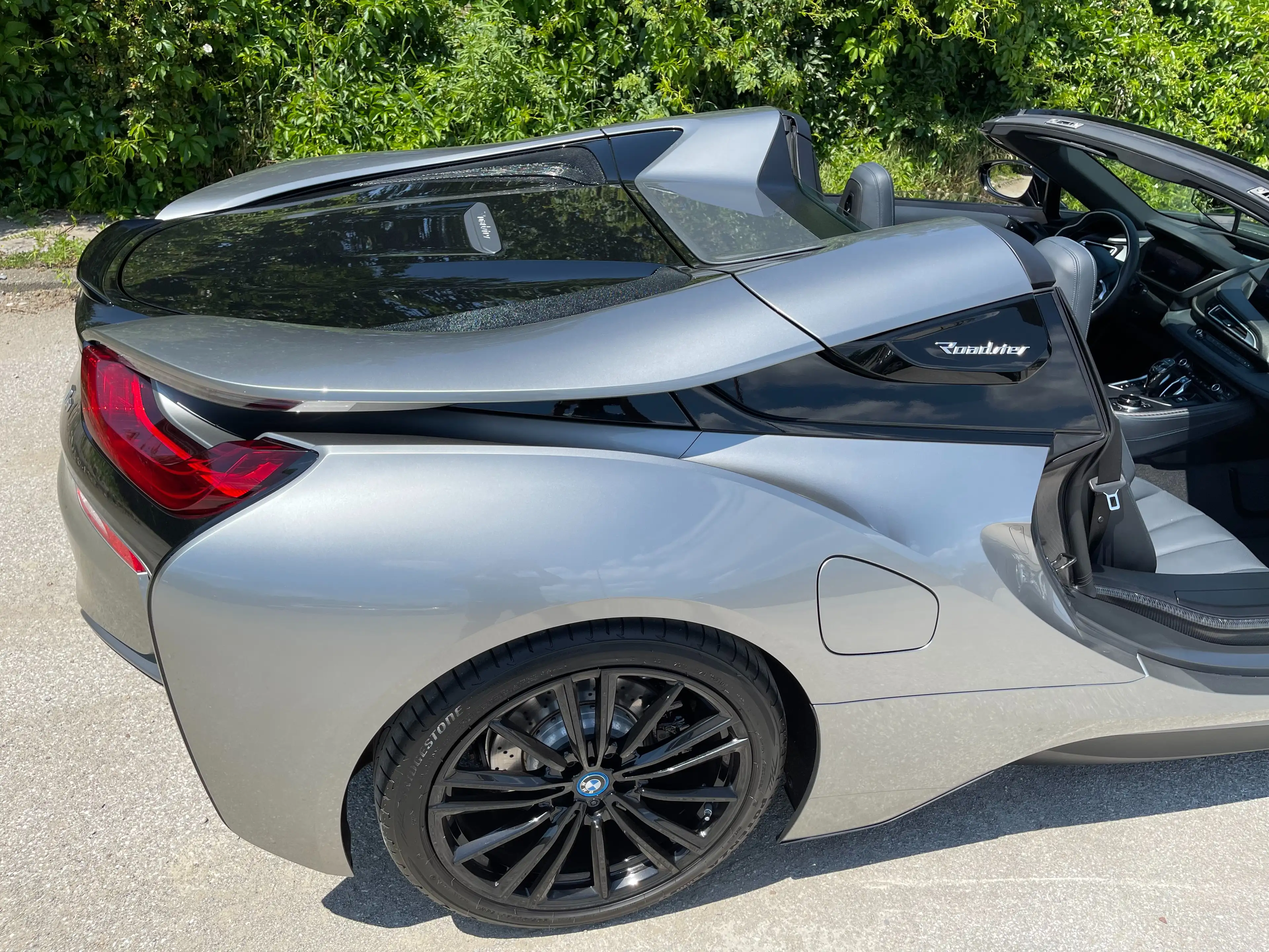 BMW i8 INDIVIDUAL L. *** Gesamt 374 PS *** NP 177.300 *** — photo 8
