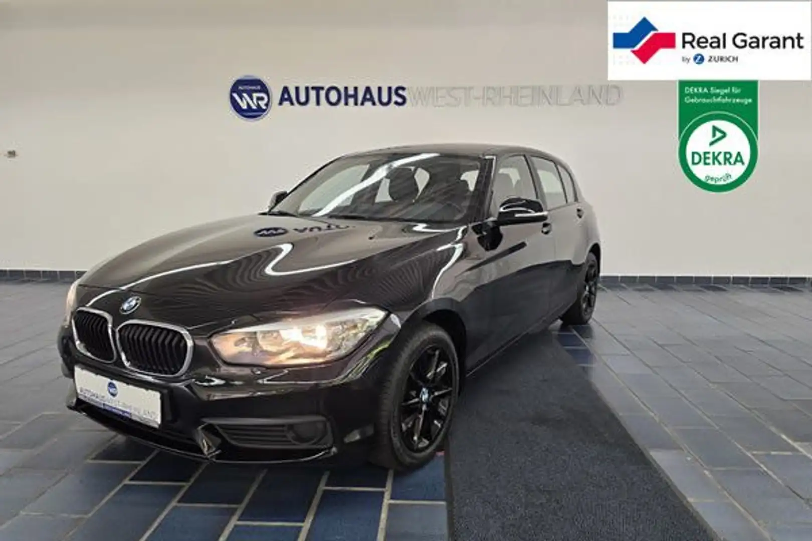 BMW 118 i 1 Lim. 1,5 Ltr. - 100kW*PDC*SH*NAVI*KLIMA* Schwarz - 1