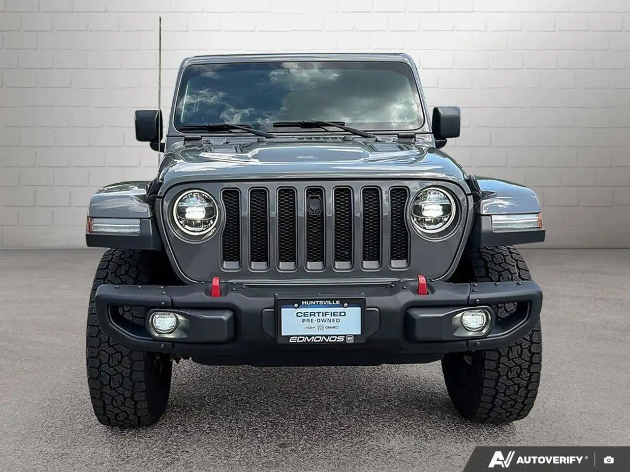 Jeep Wrangler photo Jeep Wrangler