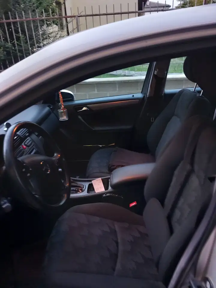 Mercedes-Benz C 200 Avangarde, foto 7