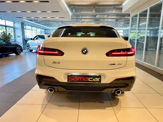 BMW X4 view 17