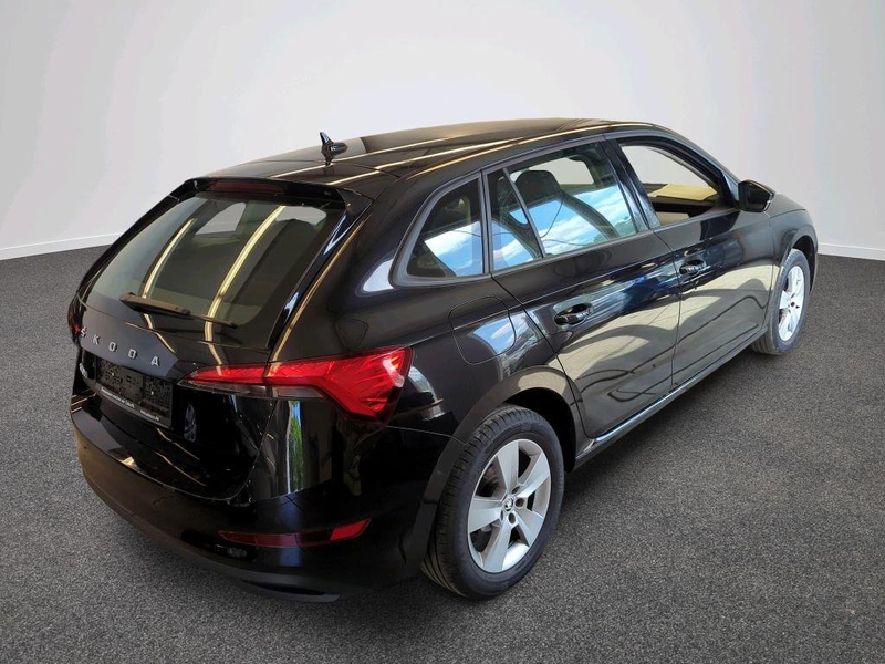 Skoda Scala 1.0 TSI Drive 125 Virtual LED Lane Navi — photo 7