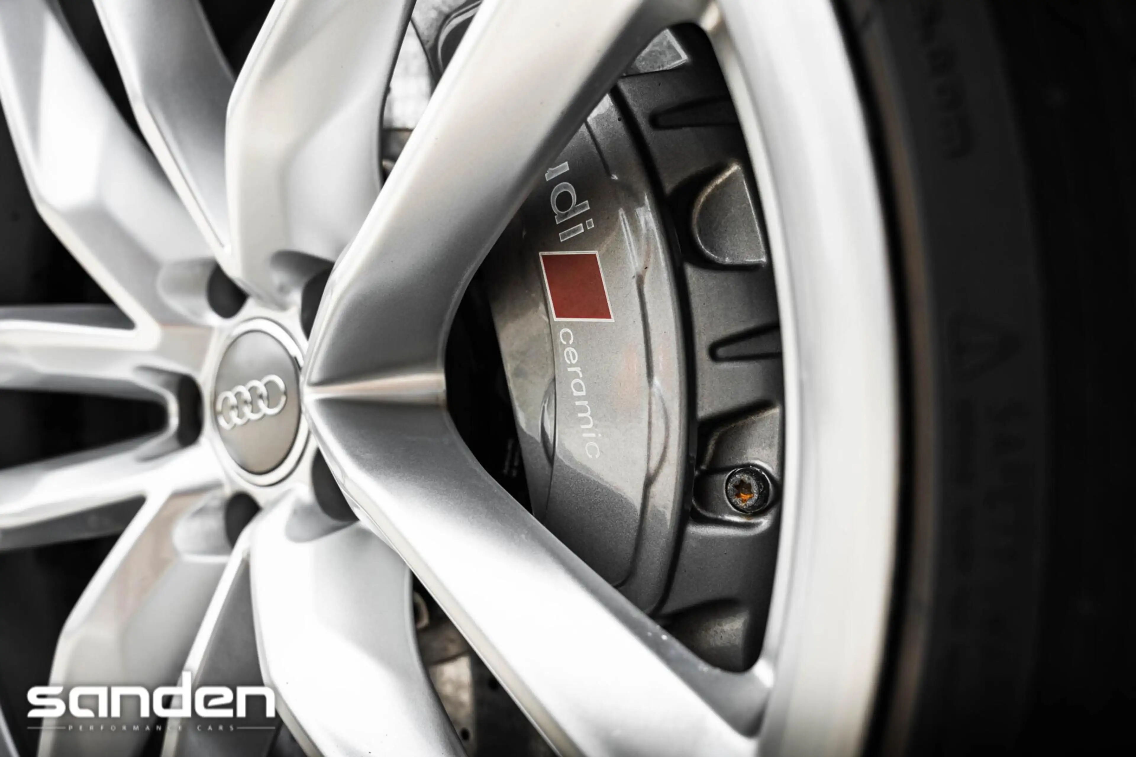 Audi RS6 Avant 4.0 TFSI RS 6 quattro Pro Line Plus |Ceramic — photo 13
