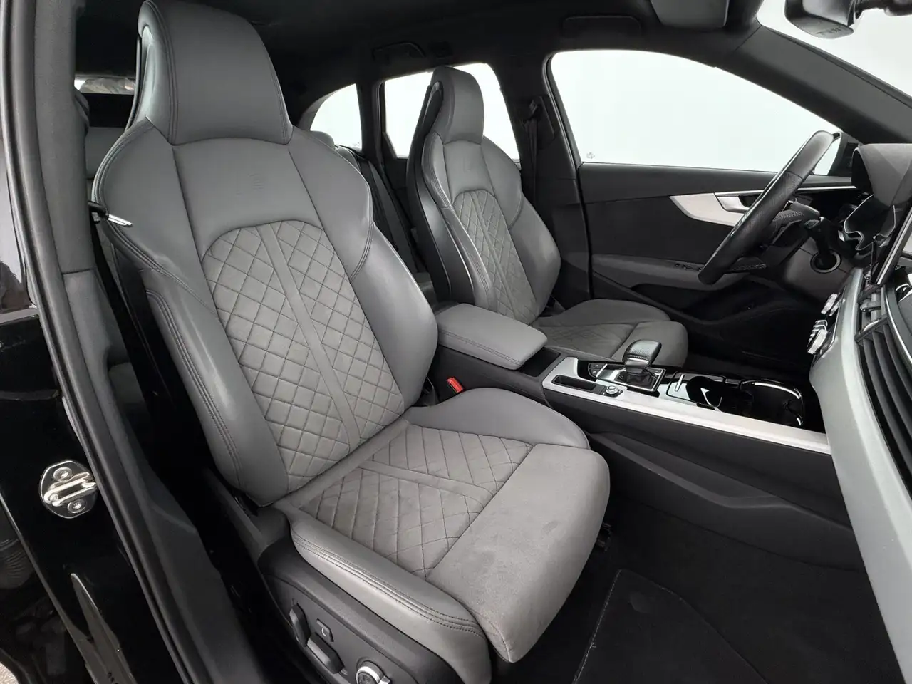 Audi A4 Avant 35 TDI S-Line Aut MATRIX STANDHZG AHK, миниатюра 15