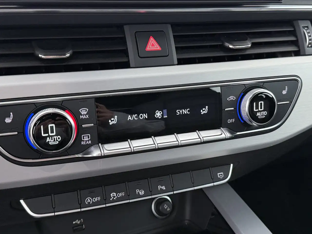 Audi A4 Avant 35 TDI S-Line Aut MATRIX STANDHZG AHK, миниатюра 18
