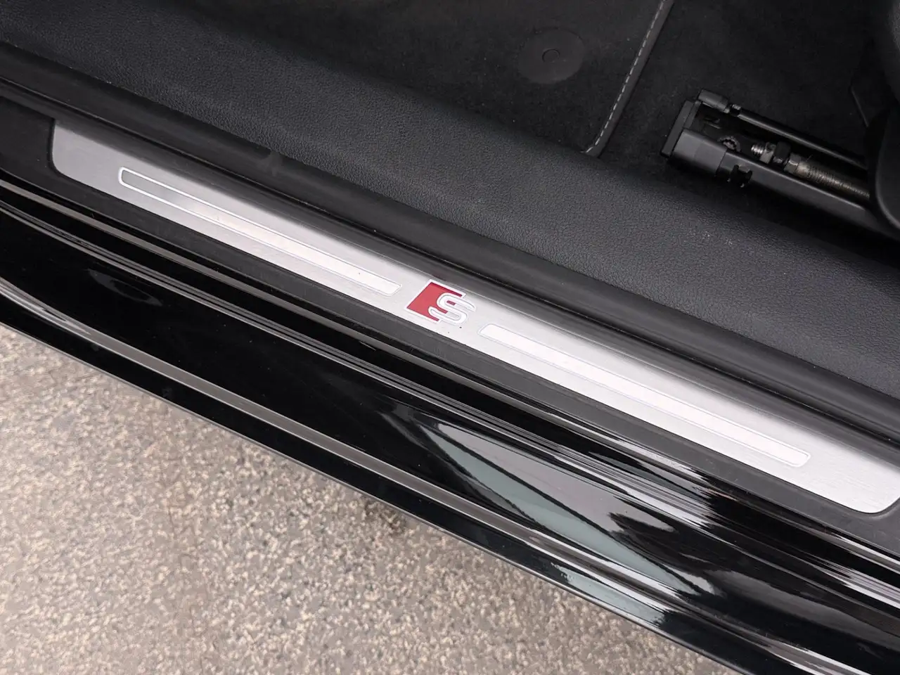 Audi A4 Avant 35 TDI S-Line Aut MATRIX STANDHZG AHK, миниатюра 24