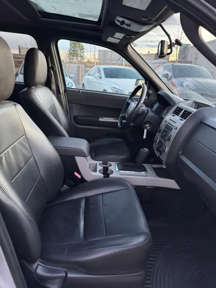 Ford Escape снимка Ford Escape